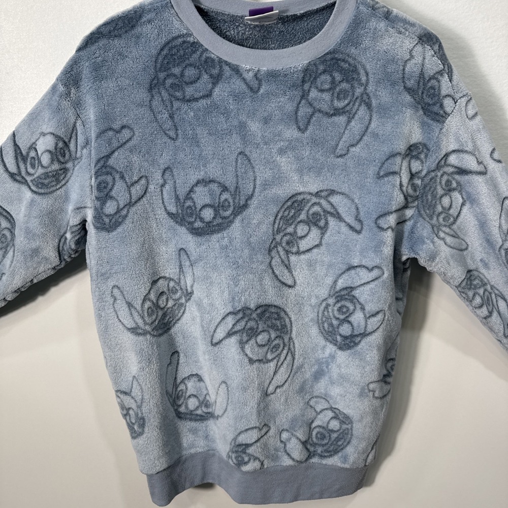 Disney Stitch Plush‎ Crewneck Sweatshirt Size Small Light Blue